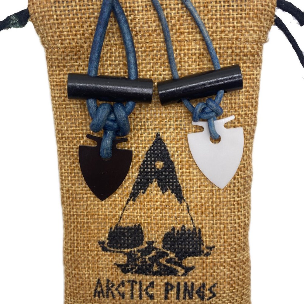 Arrowhead Fire Starter Necklace with BLUE Cord, Bushcraft Survival Necklace